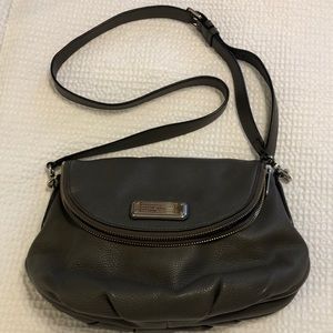 Marc Jacobs grey leather cross body bag